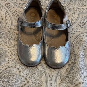 L’AMOUR Silver Kids Mary Jane Shoes size 10